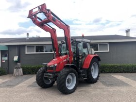 Massey Ferguson 5609 trekker