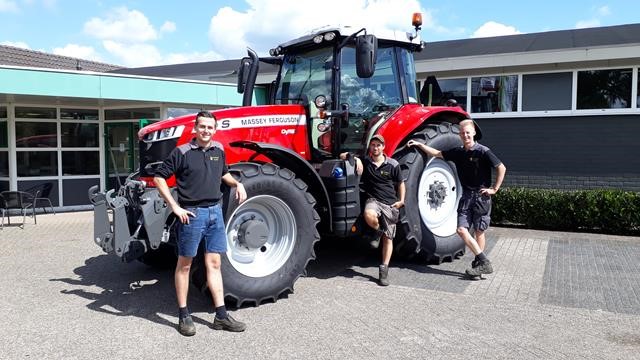 Nieuwe Massey Ferguson 7718 S afgeleverd