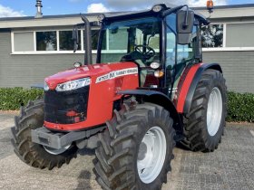 Massey Ferguson 4709 M Demo!