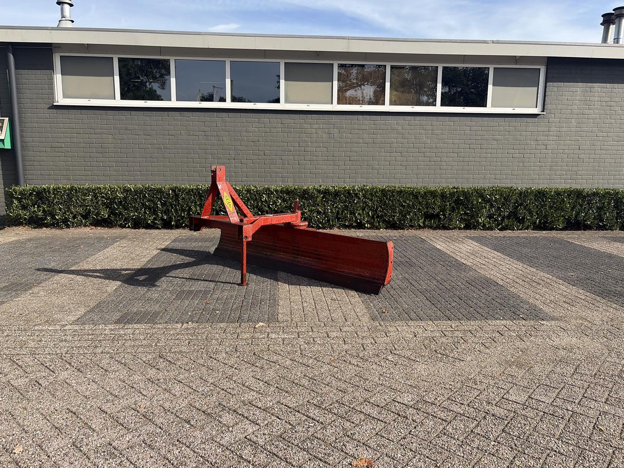 54382-001.jpg