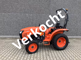 KUBOTA L1-382 Compact