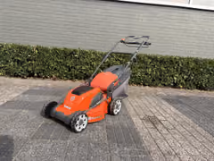 HUSQVARNA LC 141VLI