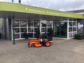 KUBOTA Z1-421 KW-42 Body Zero Turn