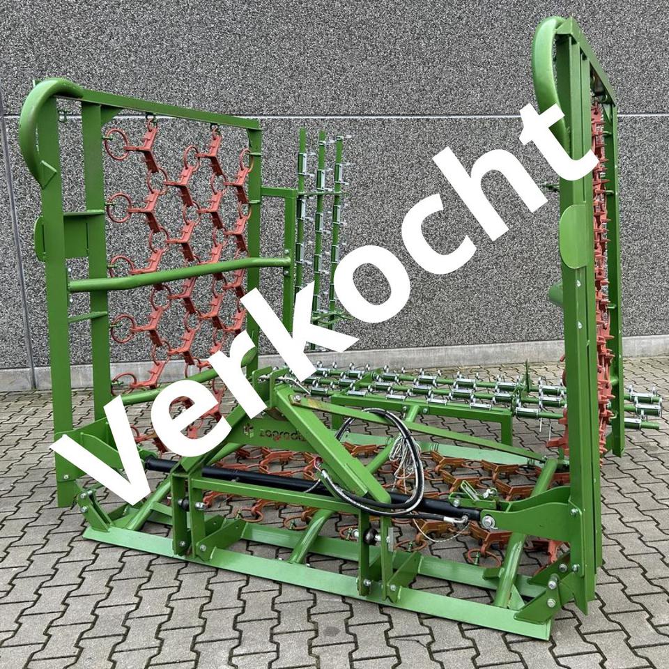 42700-001.jpg