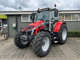 MASSEY FERGUSON 5S.145 Dyna-6 Exclusive