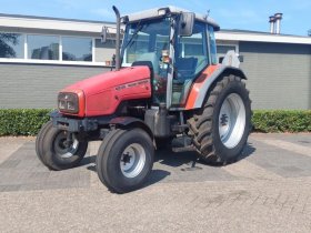 MASSEY FERGUSON 4235